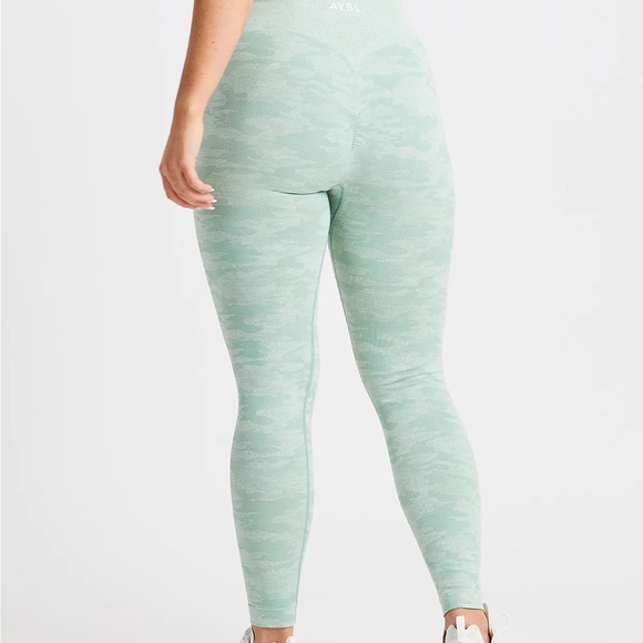 AYBL Camo Seamless Leggings - Picture 4 of 6